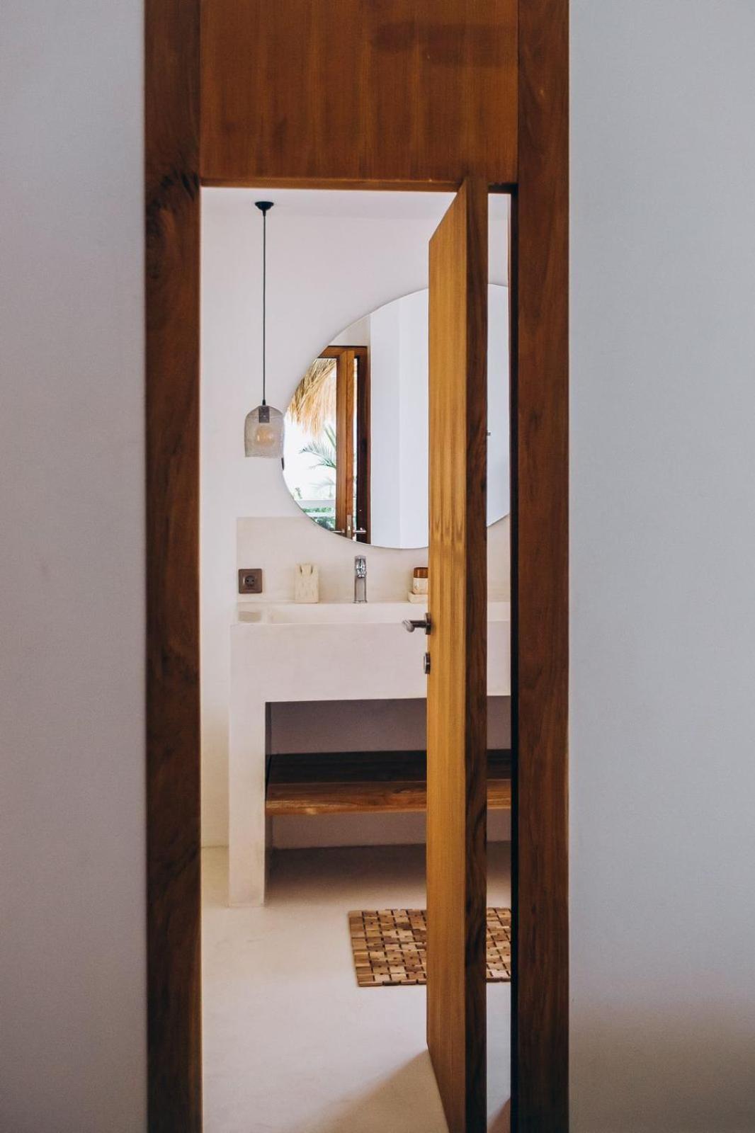 Turan Casa Auri Seminyak Villa Esterno foto