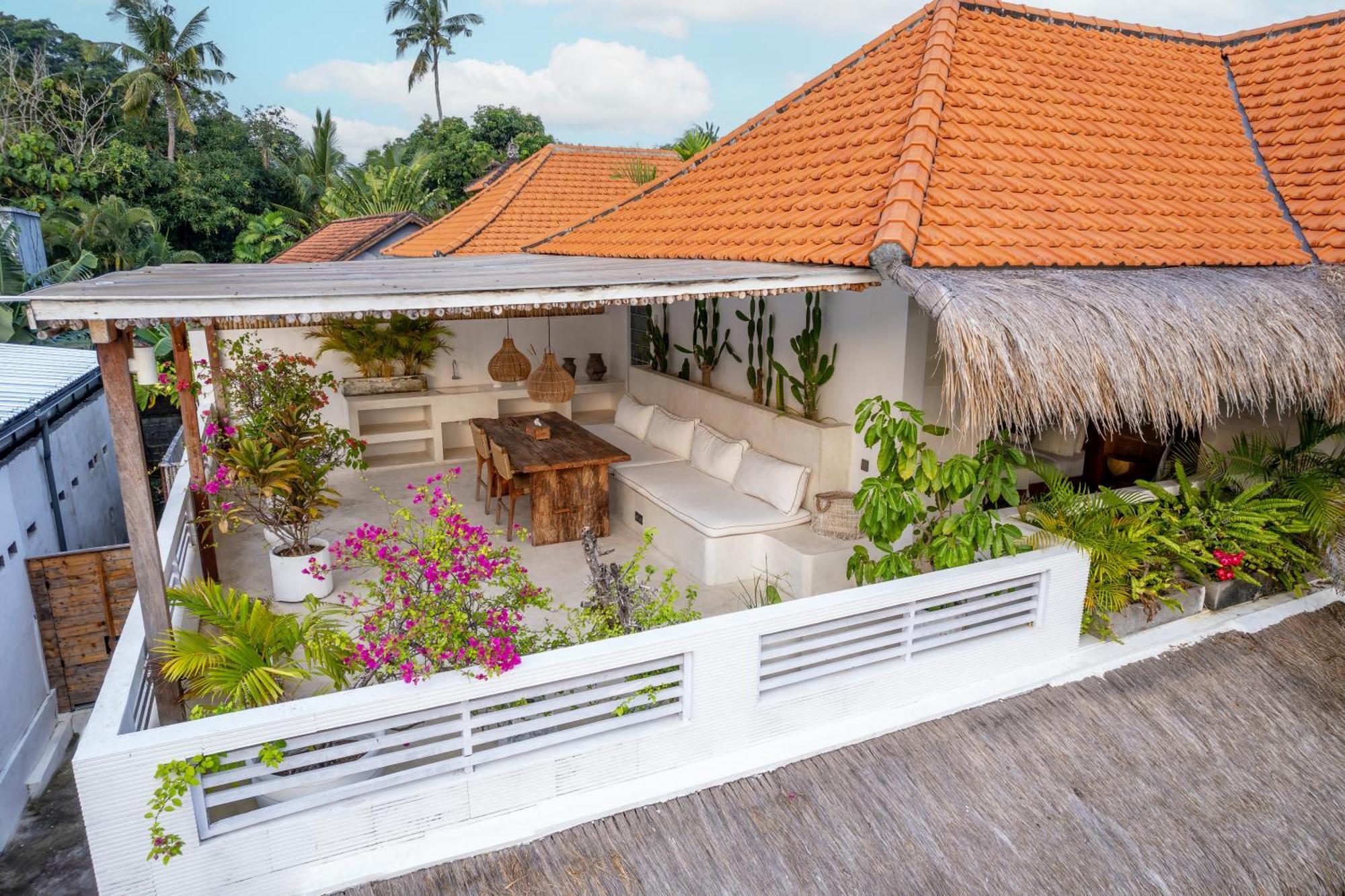 Turan Casa Auri Seminyak Villa Esterno foto