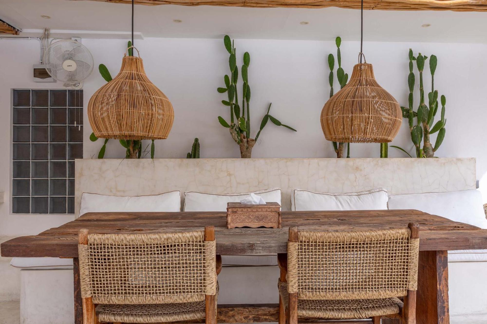 Turan Casa Auri Seminyak Villa Esterno foto