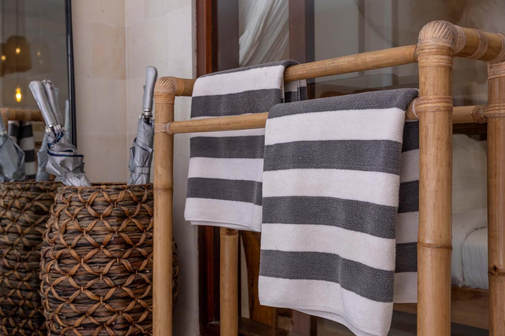 Turan Casa Auri Seminyak Villa Esterno foto